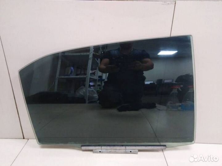 Стекло двери задней правой Toyota Camry V40 2006-2011