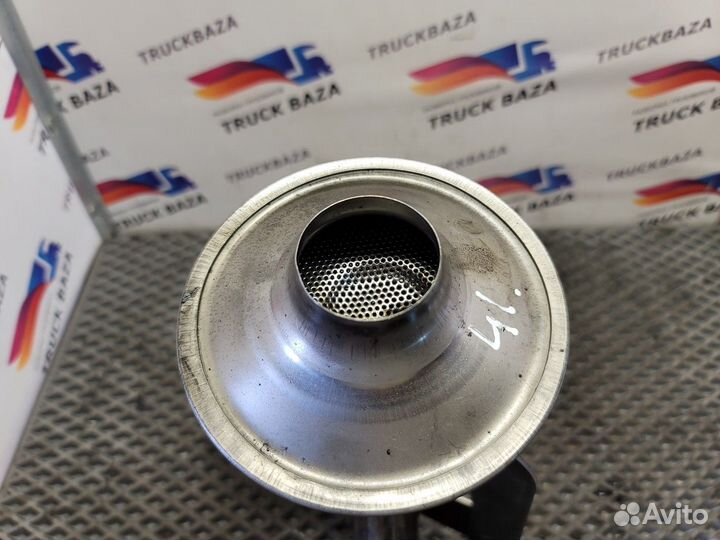 504128916 Маслозаборник