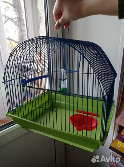 Клетка для попугая или канарейки