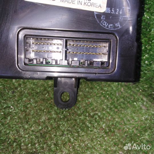 Блок комфорта Kia Carnival I 2005 UP/GQ K-5 J-3