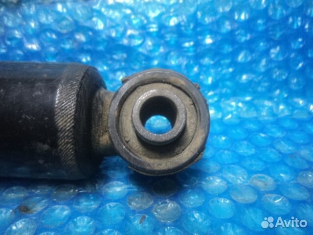 Амортизатор задний KIA Rio 2011-2017 553004l002