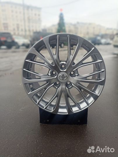 Диски Тайота Камри V70, 50,55 R17 5.114.3