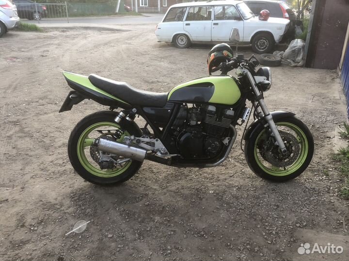Yamaha xjr400