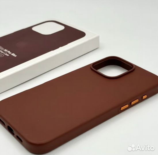 Чехол на iPhone разных моделей