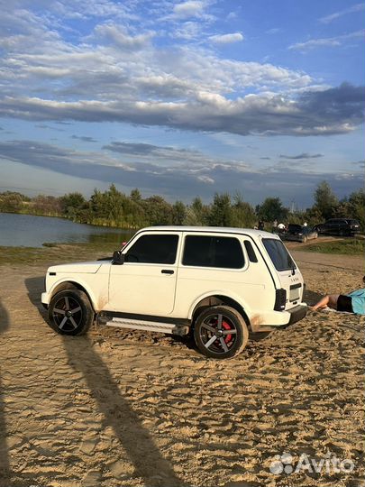 LADA 4x4 (Нива) 1.7 МТ, 2016, 56 000 км