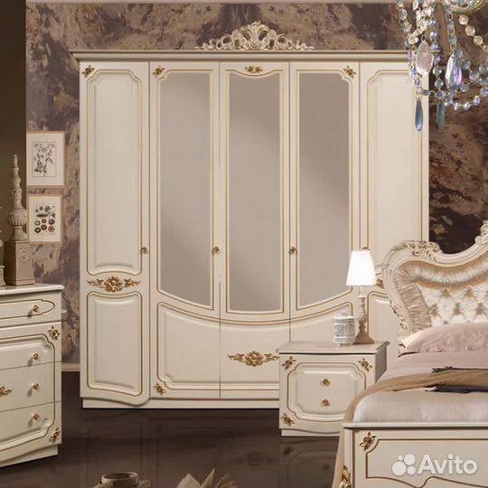 Спальня в классическом стиле Адель 5Д - 1.8