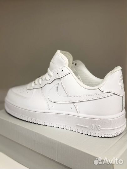 Кроссовки Nike air force 1