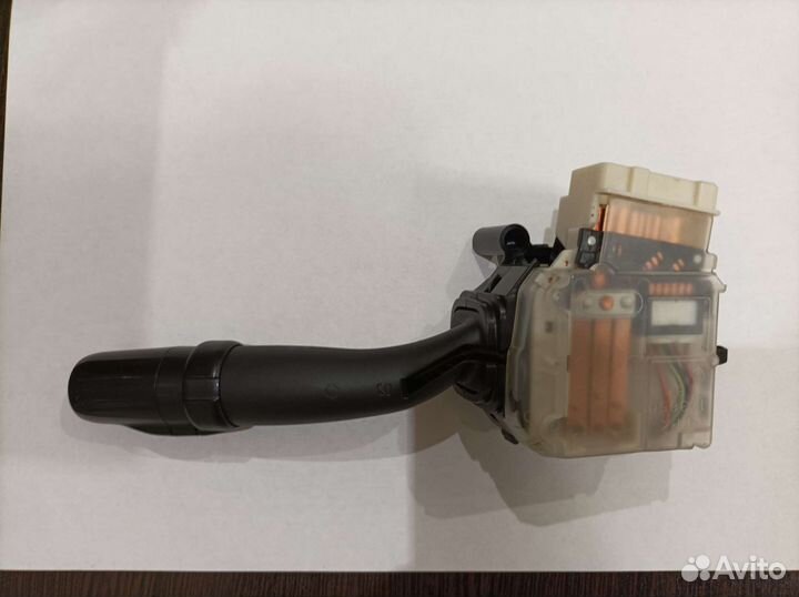 Подрулевой переключатель toyota avensis