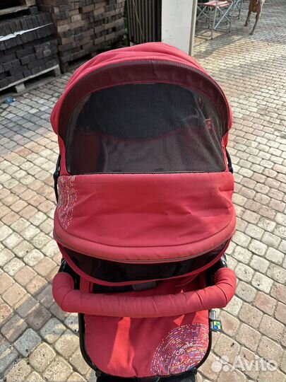 Продаю прогулочную коляску Capella