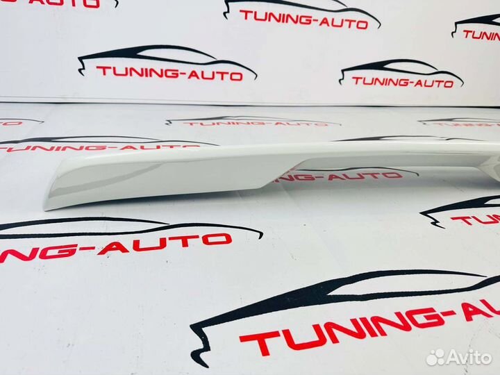 Спойлер на верх Suzuki Grand Vitara / Escudo U2644