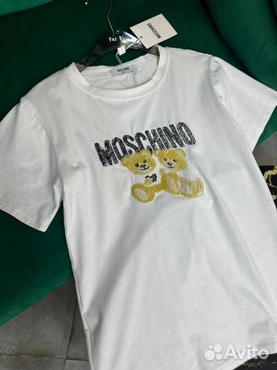 Moschino футболка s/m/l