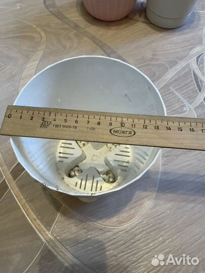 Кашпо для цветов пластик