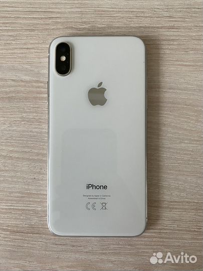 Телефон iPhone X 64gb