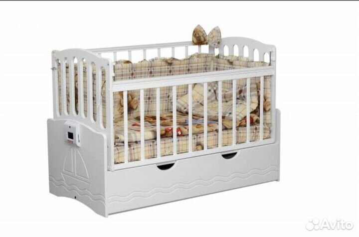 Продам детскую кроватку Daka Укачай-ка маятник