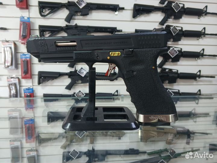 Страйкбольный Пистолет WE Glock 34 Custom BK