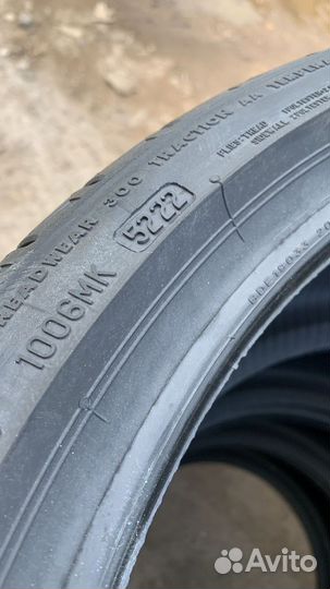 Bridgestone Potenza Sport 275/30 R20