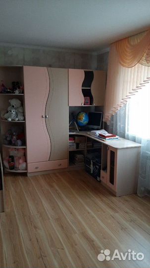 Шкаф со столом