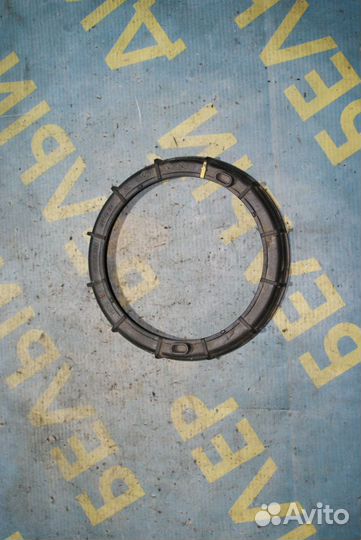 Гайка бака Citroen C4 Grand Picasso