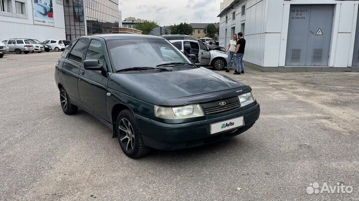 ВАЗ 2112 1.5 МТ, 2003, 200 000 км