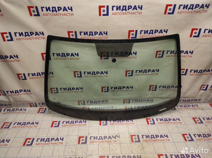 Стекло лобовое Volkswagen Jetta (A6) 5CU845011NVB