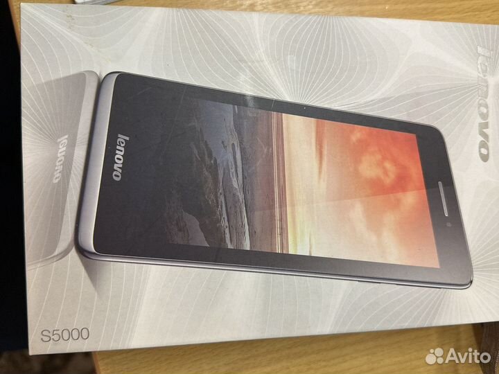 Планшет lenovo