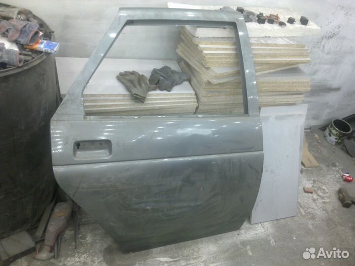 Дверь задняя левая и правая б/у для ваз 2110-2112