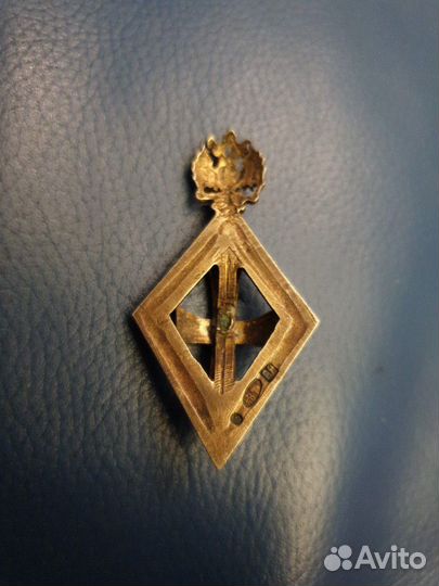 Знак об окончании немедицинких факультетовИмперато