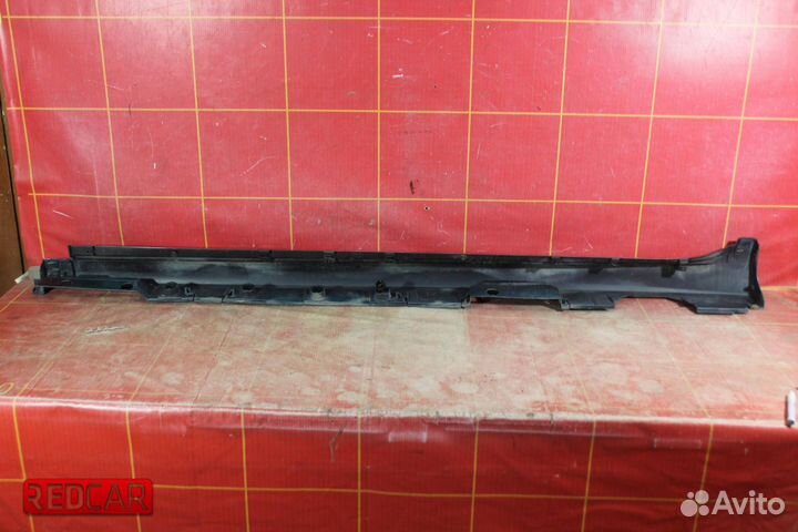 Накладка порога правого Toyota Camry XV70 (17)