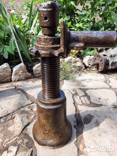 Домкраты СССР винтовой ЗИЛ, гидравлический 5 тонн