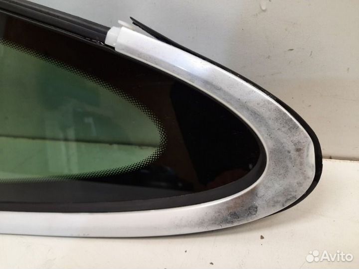Стекло в крыло заднее левое Porsche 911 991