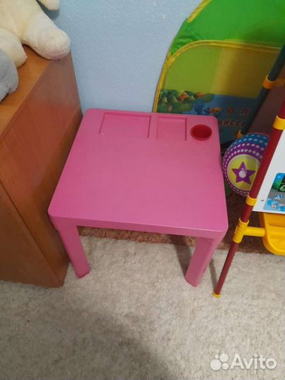 Детский столик