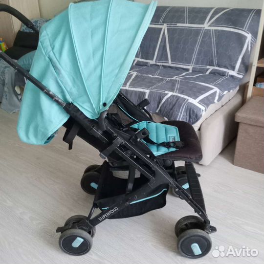 Прогулочная коляска малый вес, компактная отл сост