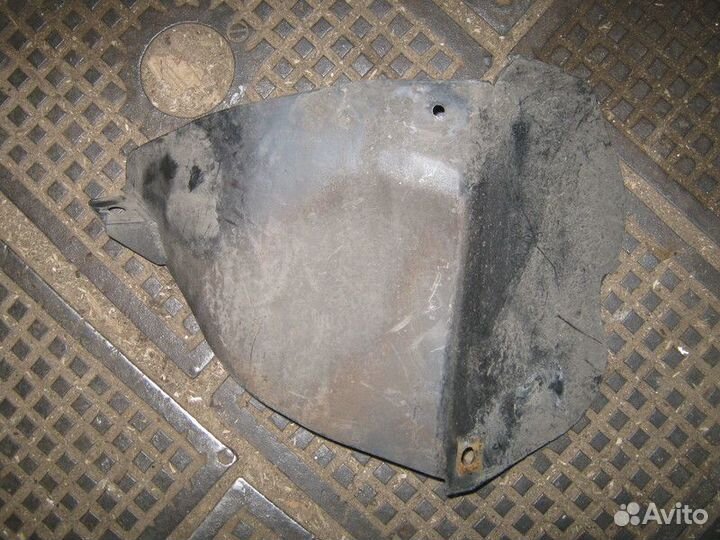 Подкрылок задний левый Nissan Qashqai J10