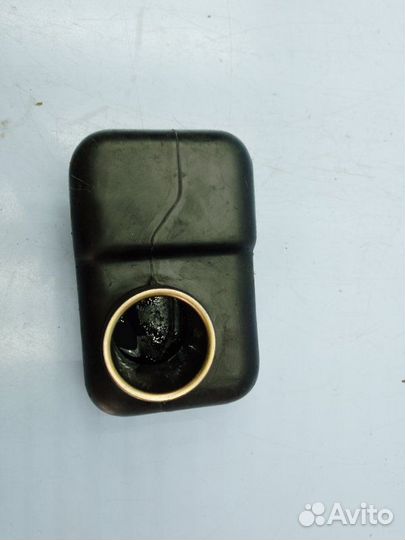 Резонатор воздушного фильтра Toyota Hiace Regius