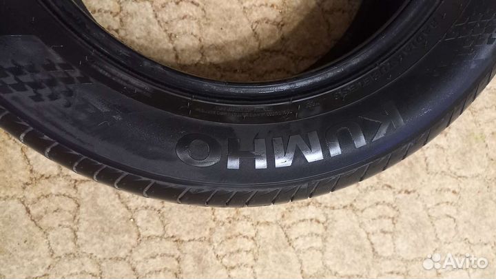 Kumho Ecsta HS51 205/60 R16