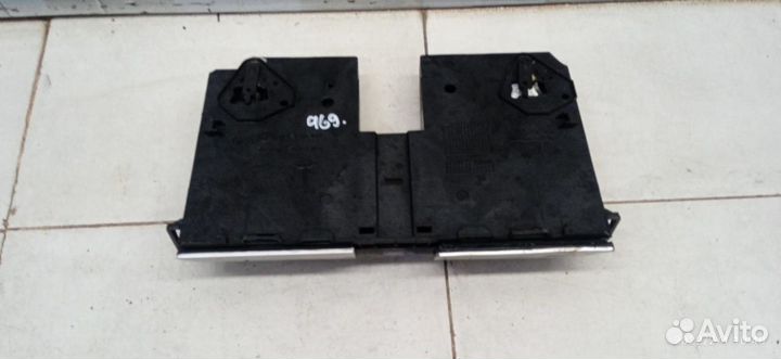 Бардачок Passat B6 2005-2010