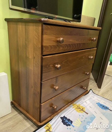 Кроватка детская и пеленальный комод Гандылян