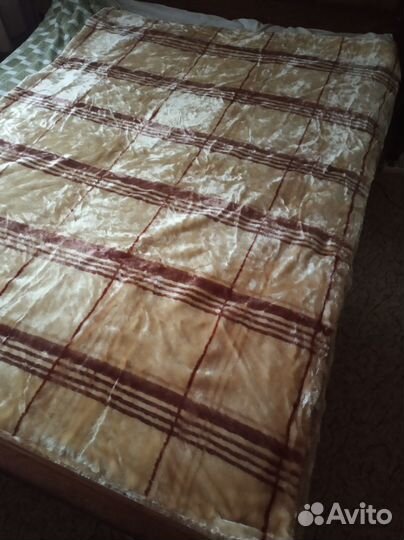 Покрывало-одеяло меховое