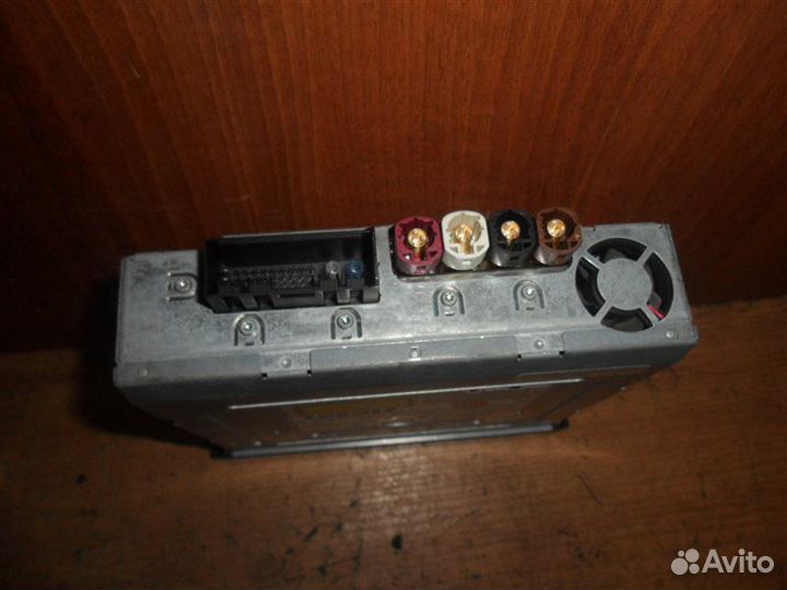 Проигрыватель задний Bmw 7-Series F01 N63B44