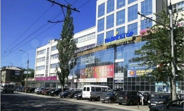 Торговая площадь в ТЦ Навигатор, 157 м²