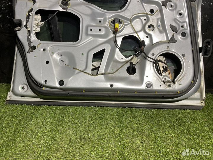 Дверь передняя левая Audi A4 B7