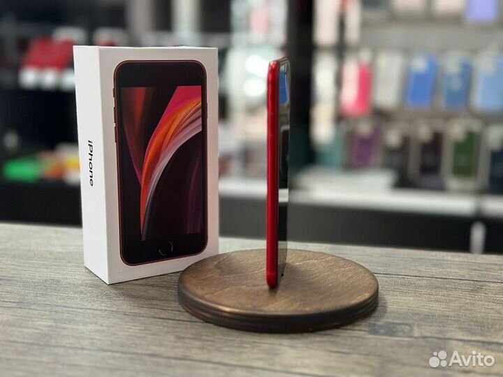 iPhone SE (2020), 128 ГБ