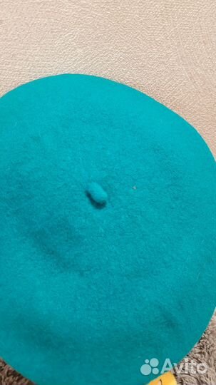 Берет, шапка женская