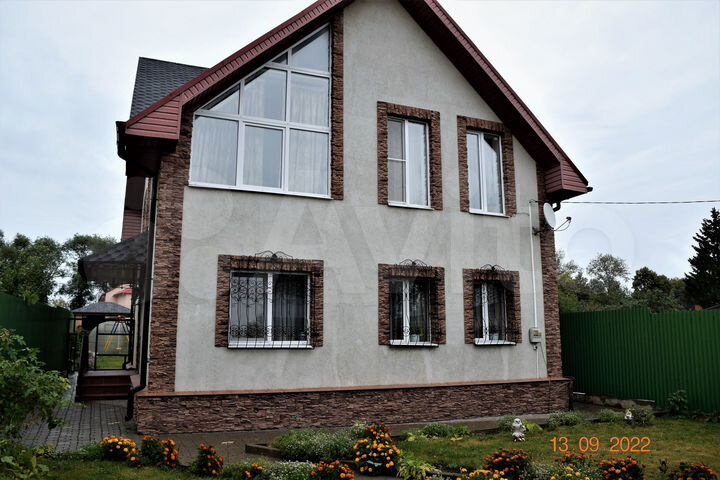 Дом 154 м² на участке 7,5 сот.