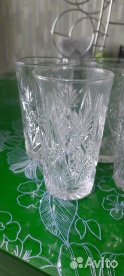 Хрустальные фужеры и рюмки