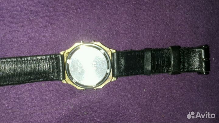 Часы Электроника 77К