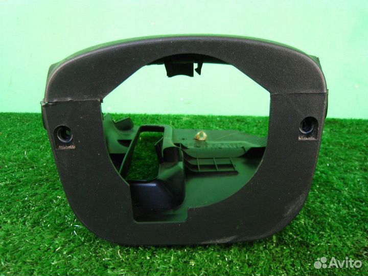 Кожух рулевой колонки (комплект) Toyota Yaris P13