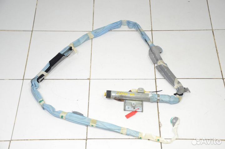 Шторка безопасности правая Lexus Ls430 UCF30 3uzfe