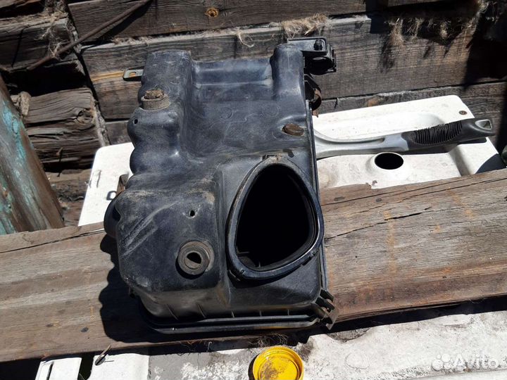 Корпус воздушного фильтра тоуота ае 100