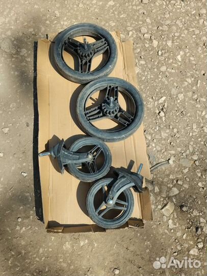 Колеса для детской коляски